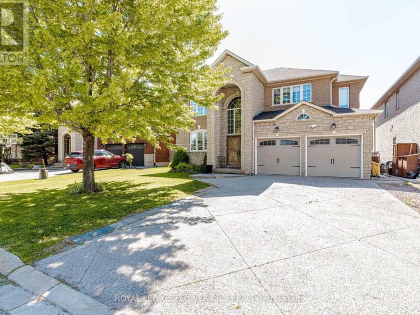 1058 AGRAM DRIVE, Oakville, Ontario L6H 7L6