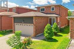 53 BELVEDERE CRESCENT | Richmond Hill Ontario | Slide Image Three