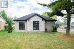 68 HAMILTON PLANK ROAD | Port Dover Ontario | Slide Image Four