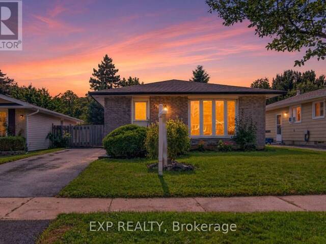 51 APPALACHIAN CRESCENT Kitchener Ontario, N2E 1A3 - 5 Bedrooms Home For Sale