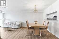 814 - 11 TOWNSGATE DRIVE | Vaughan Ontario | Slide Image Fifteen