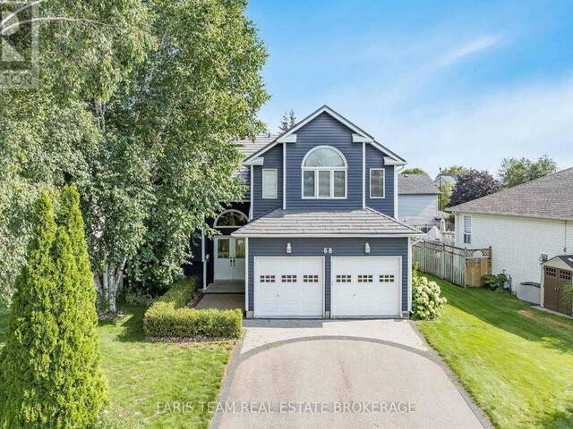 68 TROTT BOULEVARD Collingwood Ontario, L9Y 5C1 - 4 Bedrooms Home For Sale