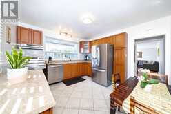 417 PALISER CRESCENT S | Richmond Hill Ontario | Slide Image Eleven