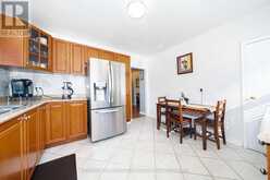 417 PALISER CRESCENT S | Richmond Hill Ontario | Slide Image Thirteen