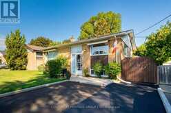 417 PALISER CRESCENT S | Richmond Hill Ontario | Slide Image Two