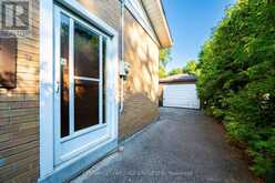 417 PALISER CRESCENT S | Richmond Hill Ontario | Slide Image Thirty-seven