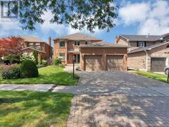 772 PEBBLE COURT Pickering Ontario, L1V 3P3