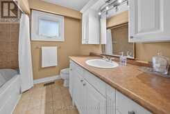 6370 HILLSDALE DRIVE | Whitchurch-Stouffville Ontario | Slide Image Seventeen