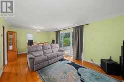 71 DOGWOOD CRESCENT | Toronto Ontario | Slide Image Eleven