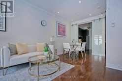 12 - 20 HARGRAVE LANE | Toronto Ontario | Slide Image Nine