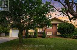 704 OWEN SOUND STREET | Shelburne Ontario | Slide Image One