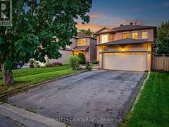 1713 KIRKWOOD LANE Pickering Ontario, L1V 4W8