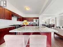 91 BADGEROW WAY | Aurora Ontario | Slide Image Nineteen