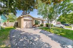 3245 LANSDOWN DRIVE | Burlington Ontario | Slide Image One