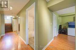 25 SUTCLIFF LANE | Halton Hills Ontario | Slide Image Forty