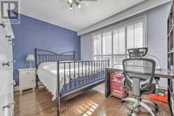 33 HEATHVIEW AVENUE | Toronto Ontario | Slide Image Twelve