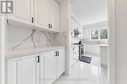253 DANNY WHEELER BOULEVARD | Georgina Ontario | Slide Image Twelve