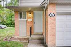 29 NEW HAVENS WAY | Markham Ontario | Slide Image Three