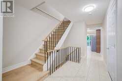 29 NEW HAVENS WAY | Markham Ontario | Slide Image Six