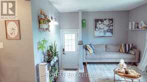 23 MOFFATT STREET | St. Catharines Ontario | Slide Image Twenty-one