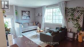 23 MOFFATT STREET | St. Catharines Ontario | Slide Image Twenty-three