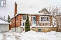 137 BANTING AVENUE | Oshawa Ontario | Slide Image One