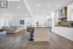 231 SHAFTSBURY AVENUE N | Richmond Hill Ontario | Slide Image Sixteen