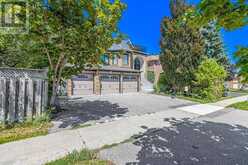 231 SHAFTSBURY AVENUE N | Richmond Hill Ontario | Slide Image Two