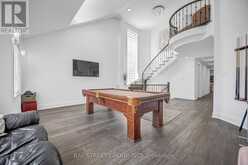 231 SHAFTSBURY AVENUE N | Richmond Hill Ontario | Slide Image Five