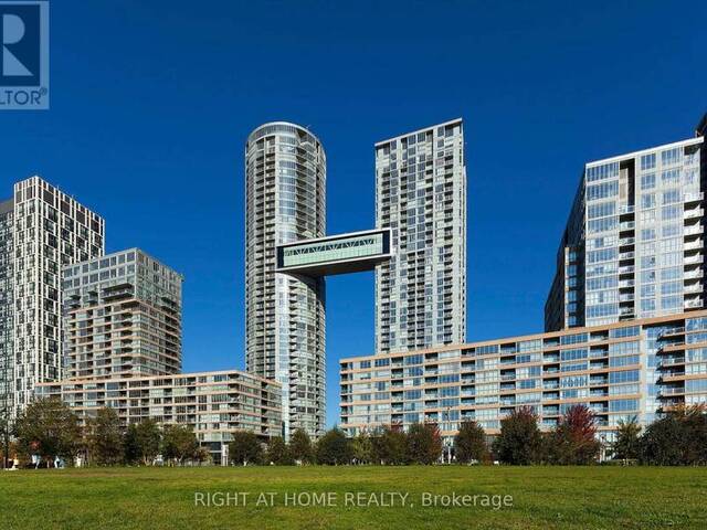 356 - 10 CAPREOL COURT Toronto Ontario, M5V 4B3 - 3 Bedrooms Condo For Sale