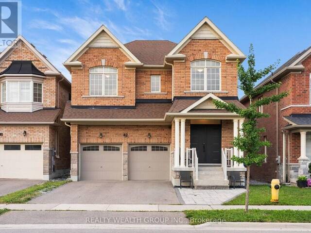 42 MONDIAL CRESCENT East Gwillimbury Ontario, L9N 0S2 - 5 Bedrooms Home For Sale