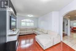 36 LUCKY LANE | Brampton Ontario | Slide Image Six