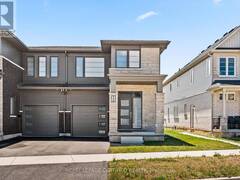 100 ACACIA ROAD Fonthill Ontario, L3B 5N5