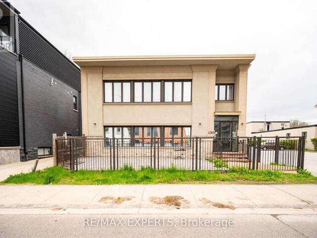 203 - 130 WELLINGTON STREET N Hamilton Ontario, L8R 1N3 - 1 Bedroom Condo For Sale