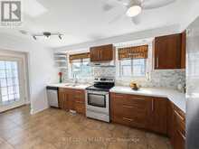1323 REDBANK CRESCENT | Oakville Ontario | Slide Image Eight