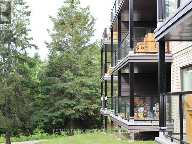 52-105 - 1235 DEERHURST DRIVE Huntsville Ontario, P1H 1E8 - 1 Bedroom Waterfront Condo For Sale