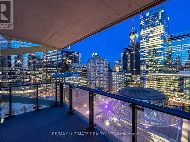 1504 - 224 KING STREET W Toronto Ontario, M5H 0A6 - 2 Bedrooms Condo For Sale