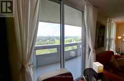 1210 - 60 INVERLOCHY BOULEVARD | Markham Ontario | Slide Image Ten