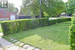 31 CAMILLA CRESCENT | Toronto Ontario | Slide Image Three