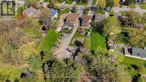 197 DOUGLAS ROAD | Richmond Hill Ontario | Slide Image Eight