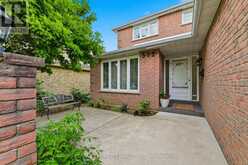 512 HAWTHORNE CRESCENT | Milton Ontario | Slide Image Two
