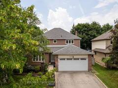 512 HAWTHORNE CRESCENT Milton Ontario, N9T 4N8