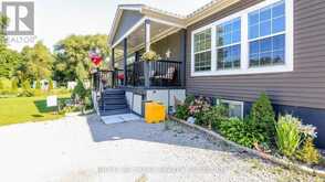 13009 COUNTY ROAD 16 DRIVE | Waubaushene Ontario | Slide Image Seven