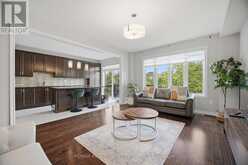2425 QUETICO CRESCENT | Oakville Ontario | Slide Image Nine