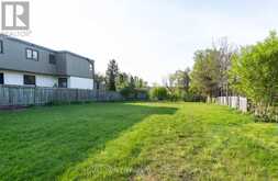 138 RIVERBANK DRIVE | Cambridge Ontario | Slide Image Five
