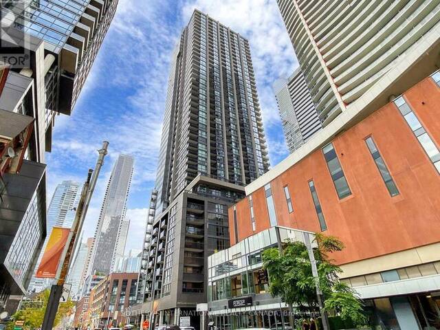 3906 - 295 ADELAIDE STREET W Toronto Ontario, M5V 0L4 - 2 Bedrooms Condo For Sale