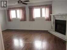 16 THAMES COURT | Richmond Hill Ontario | Slide Image Nine