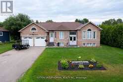 11 CLUB COURT | Wasaga Beach Ontario | Slide Image Thirty