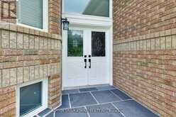 11 CLUB COURT | Wasaga Beach Ontario | Slide Image Four