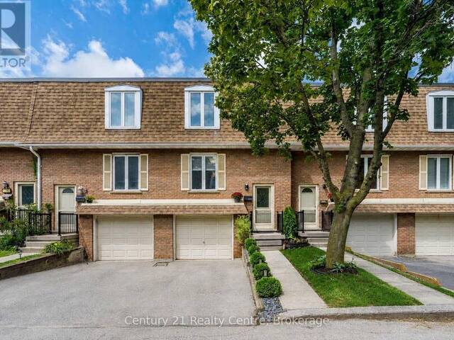 1537 WESTMINSTER PLACE Burlington Ontario, L7P 2B4 - 3 Bedrooms Condo For Sale